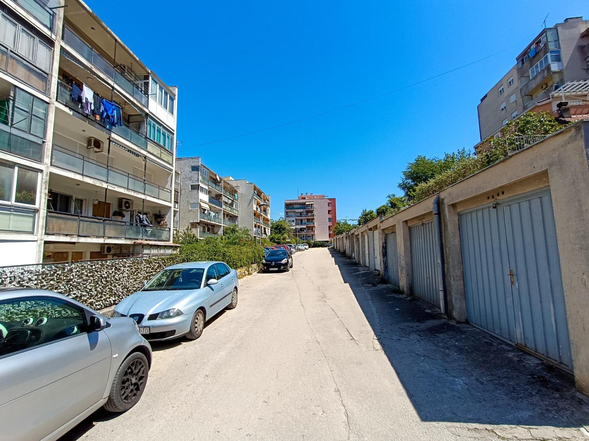 Appartement Retro à Split Extérieur photo