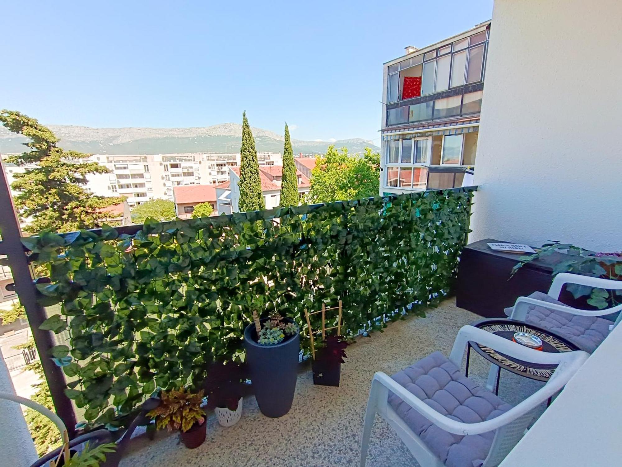Appartement Retro à Split Extérieur photo